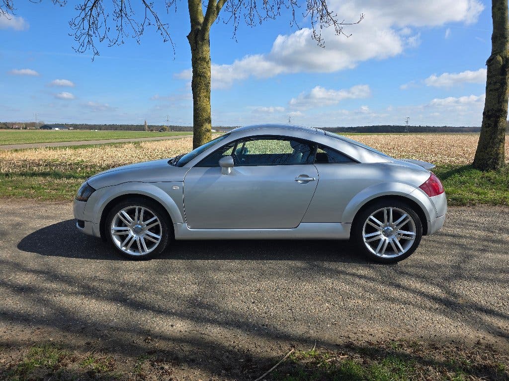 AUDI TT 1999