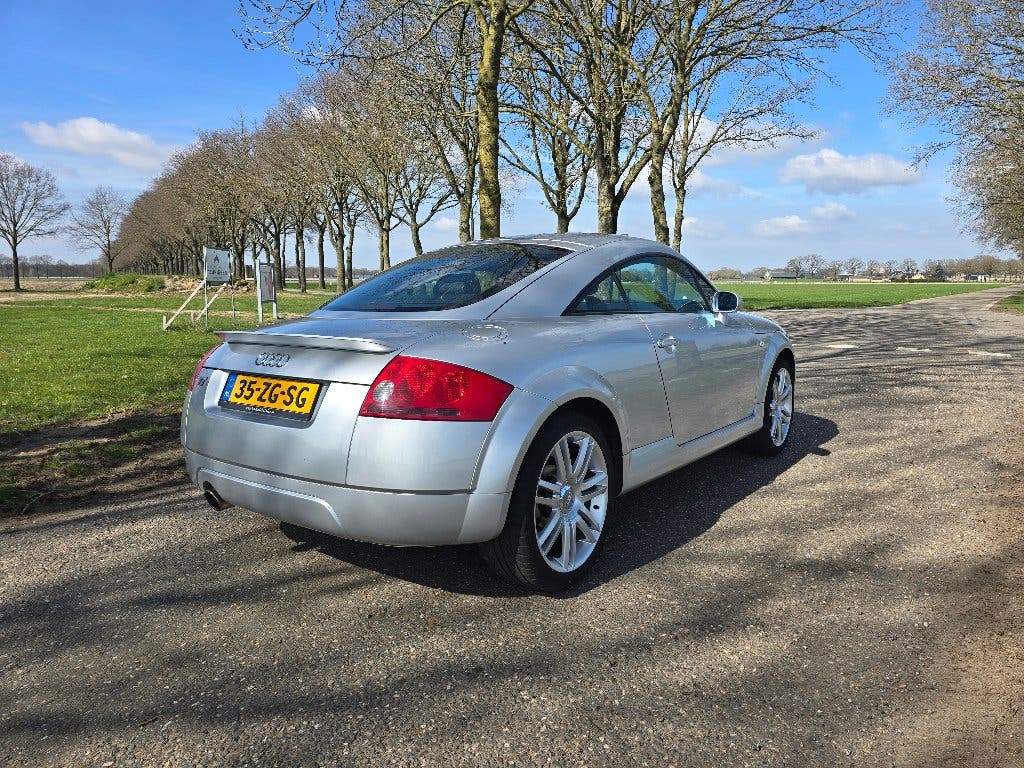 AUDI TT 1999