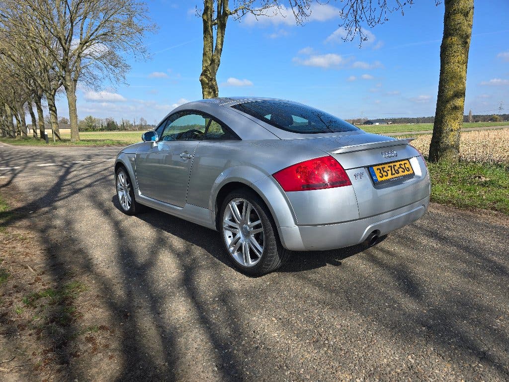 AUDI TT 1999