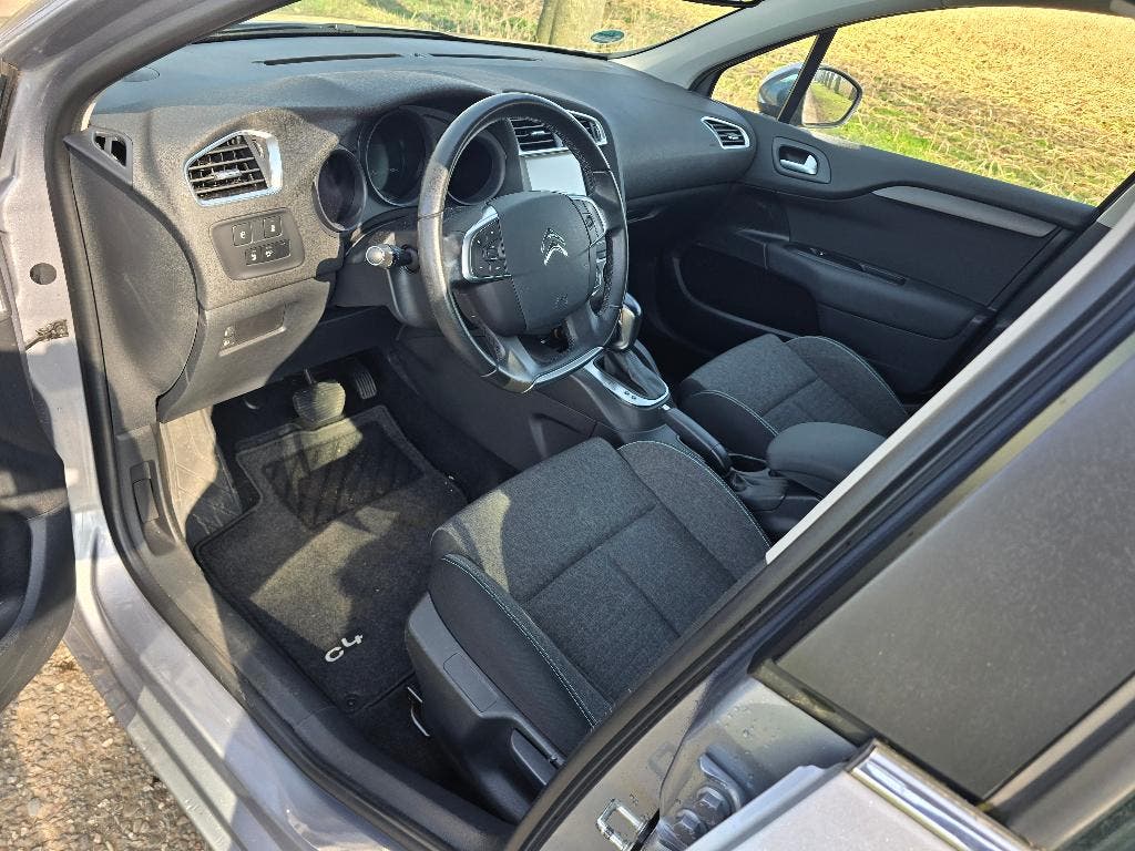 CITROEN C4 2016