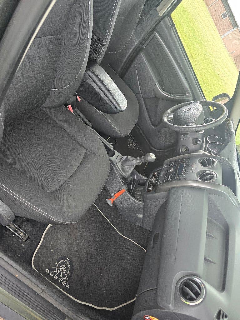 DACIA DUSTER 2014