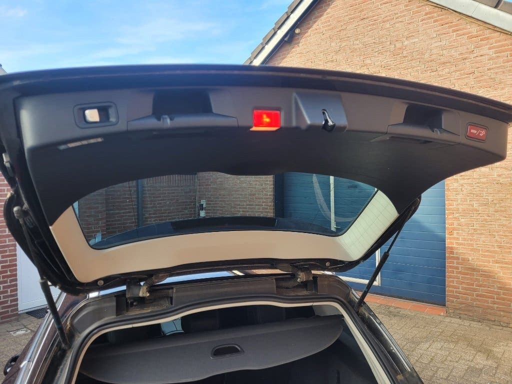 MERCEDES-BENZ C-KLASSE ESTATE 2014