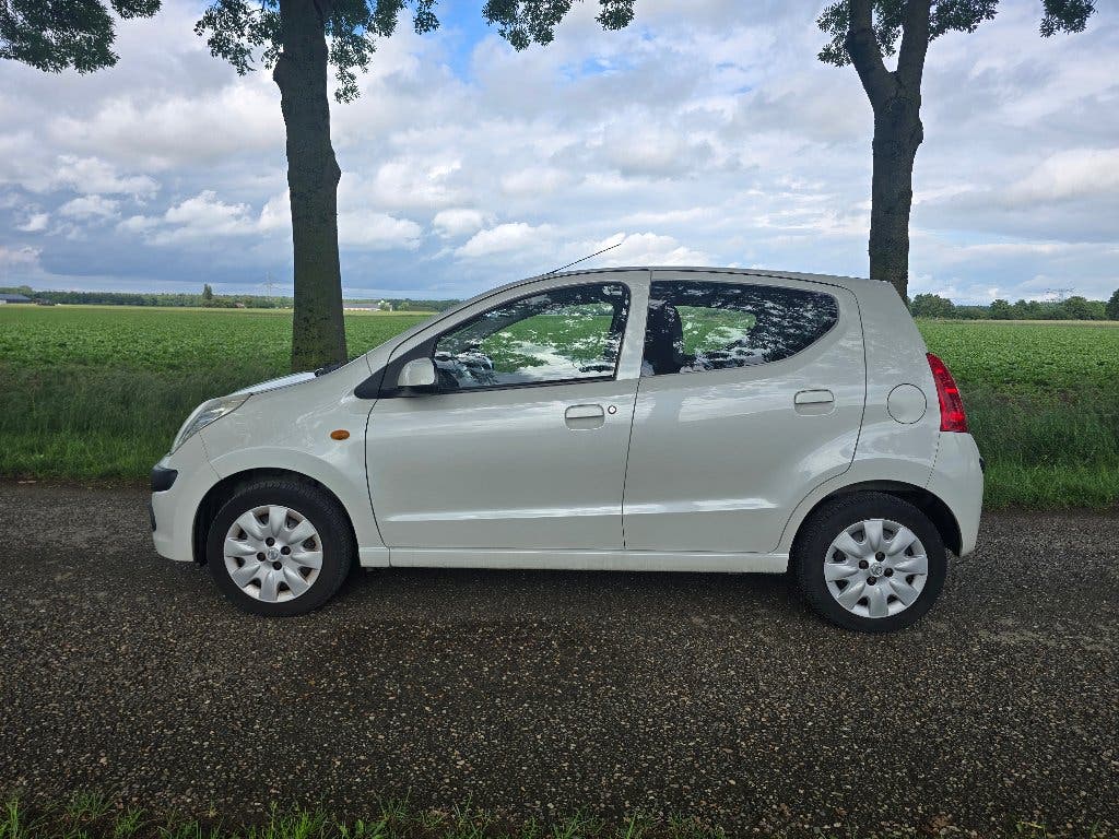 NISSAN PIXO 2011