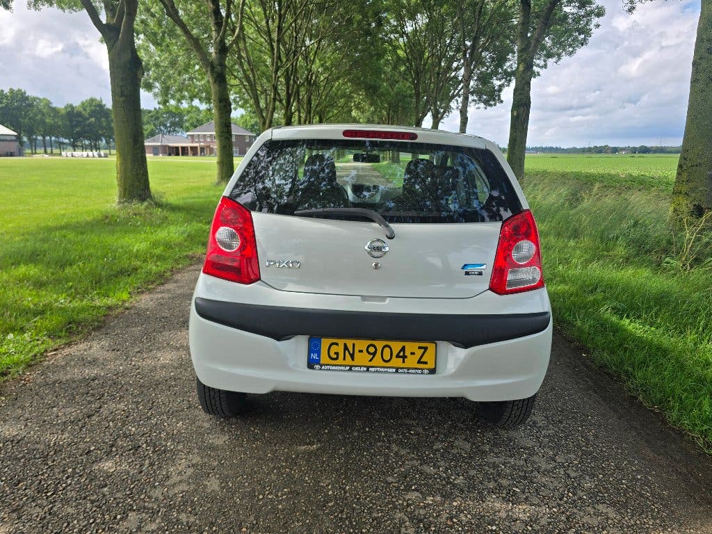 NISSAN PIXO 2011