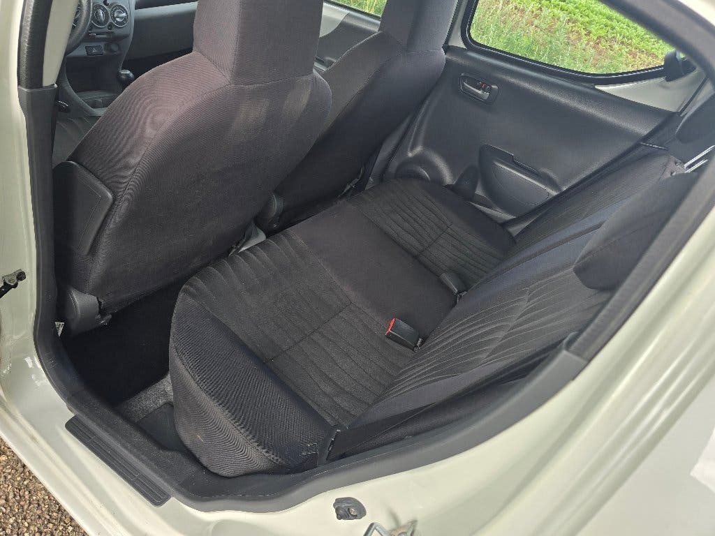 NISSAN PIXO 2011